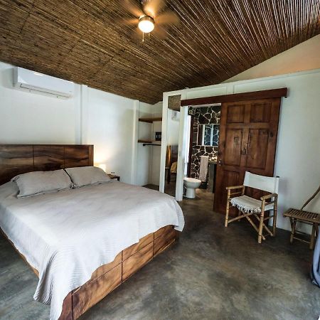 Hotel Peace & Lodge Samara Luaran gambar