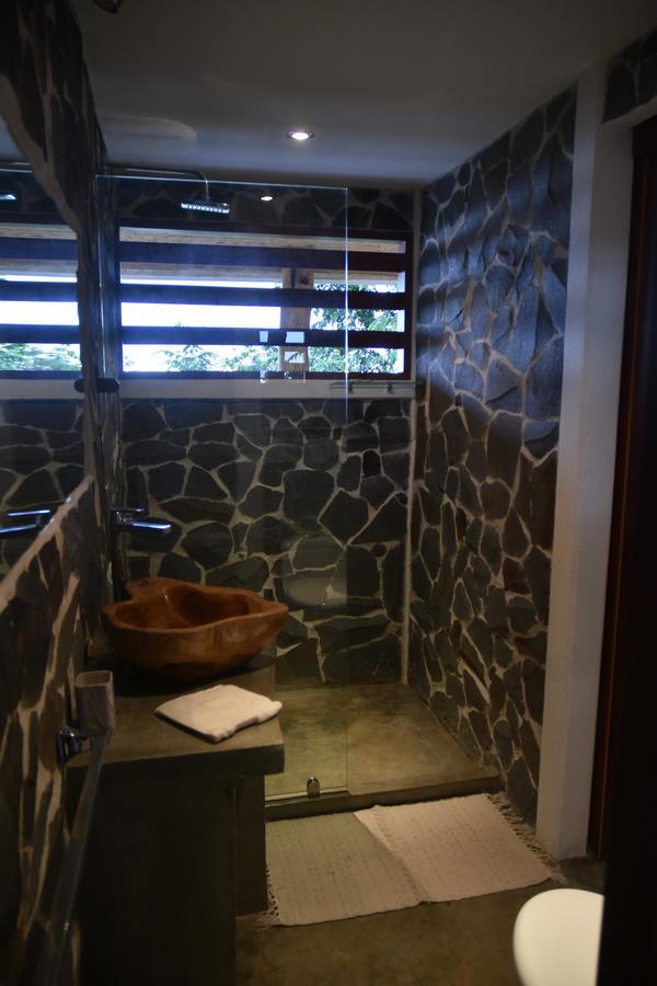 Hotel Peace & Lodge Samara Luaran gambar