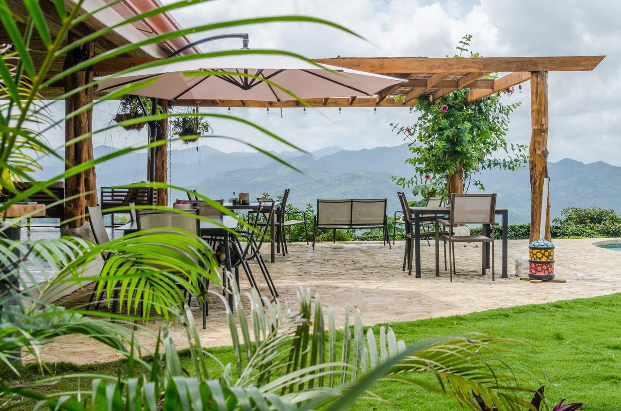 Hotel Peace & Lodge Samara Luaran gambar